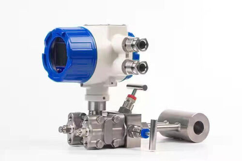 How does a Multi parameter Transmitter measure temperature? 