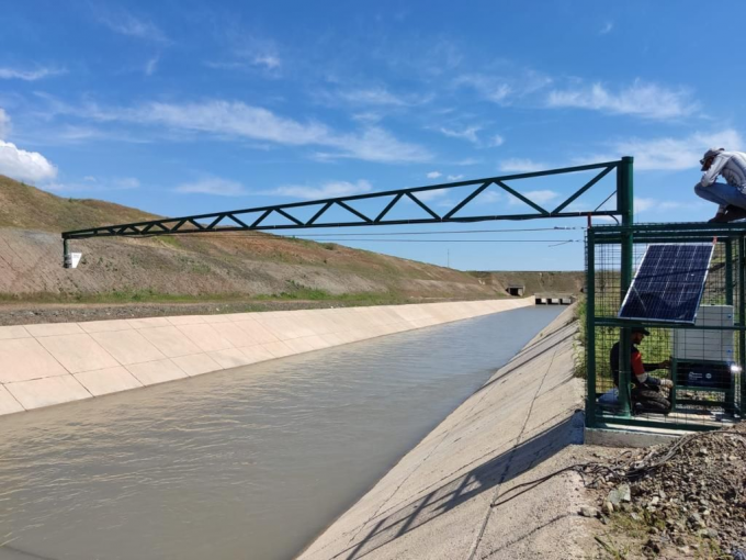 Bluetooth NYRD-901 Przemysłowy nadajnik poziomu radaru 80GHz 4-20mA Wyjście do instalacji płynnej nici aluminiowej 3